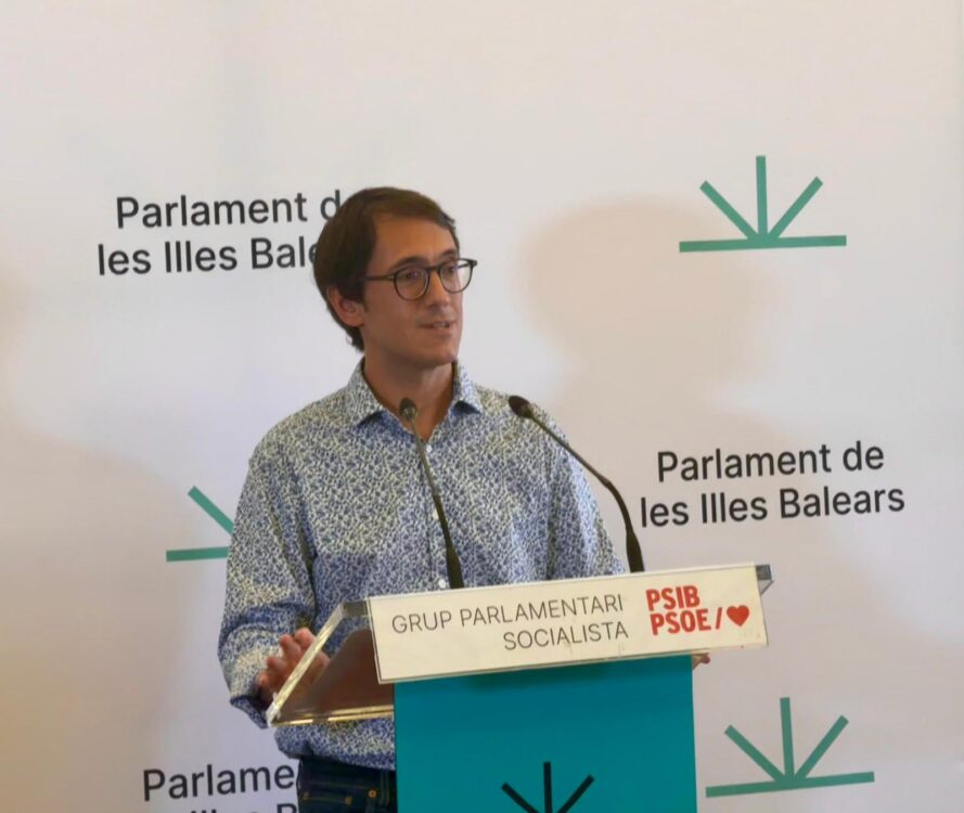 Iago Negueruela, portaveu del PSIB-PSOE al Parlament