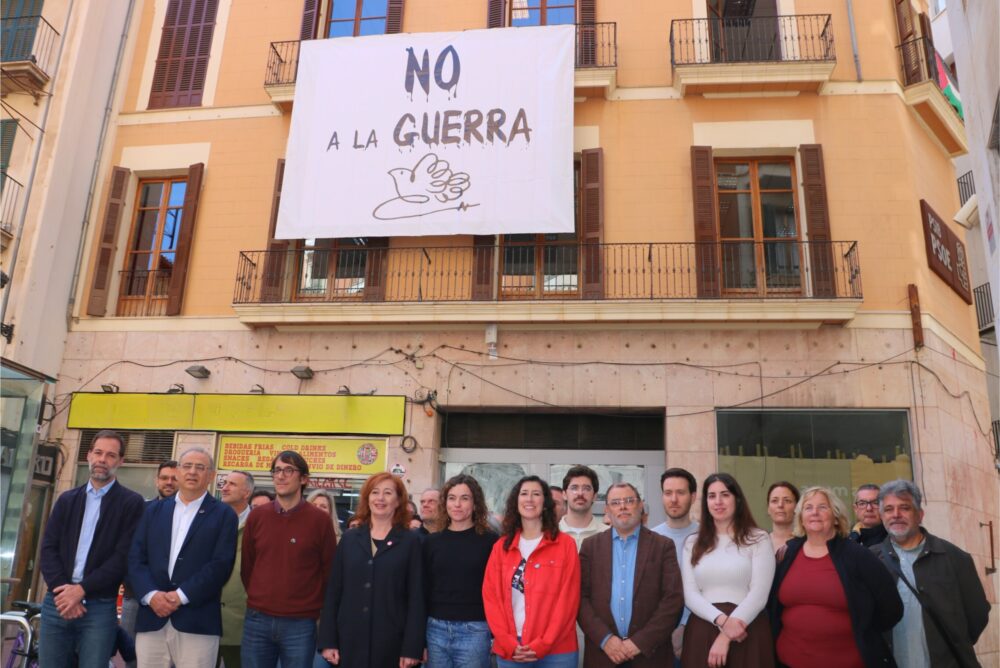 Els i les socialistes revindiquen el "No a la guerra" a Miracle