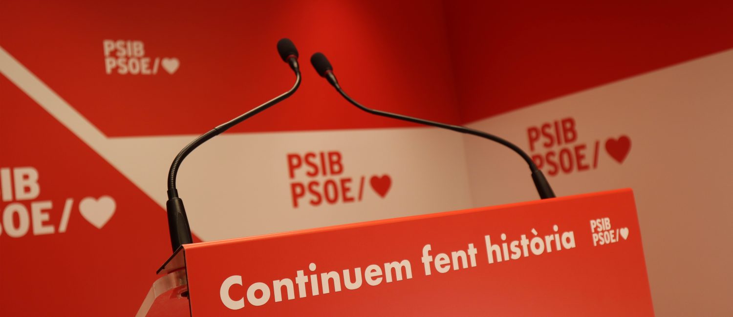 sala-premsa-continuem-fent-historia